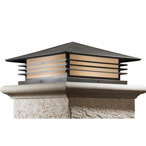 Mariposa Louvered Column Light